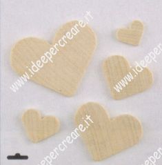Cuoricini in legno